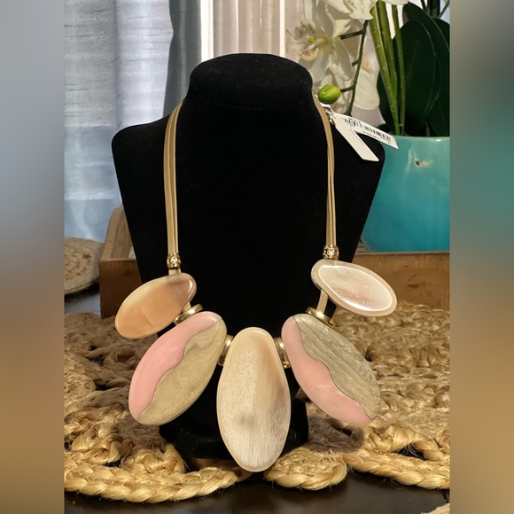 Rush by Denis & Charles Statement Necklace and Matching Earrings. Multi-Colored - Picture 3 of 5